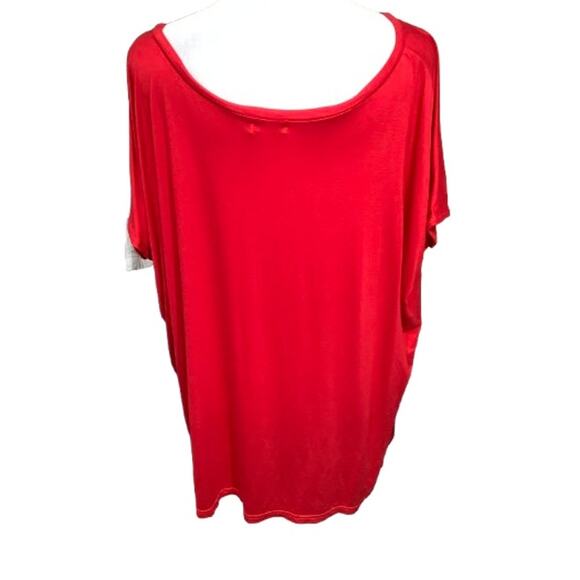PIKO 1988 Bright Red Bamboo Blend Top Small – Minimalist, Relaxed, Versatile - Picture 3 of 7